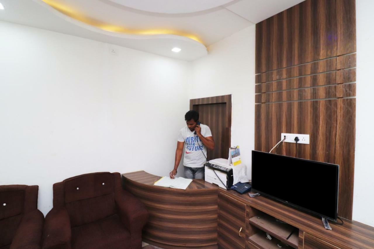Hotel Vijay Раджгир Экстерьер фото